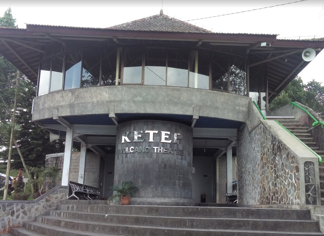 Lokasi Dan Harga Tiket Wisata Ketep Pass Magelang Camera